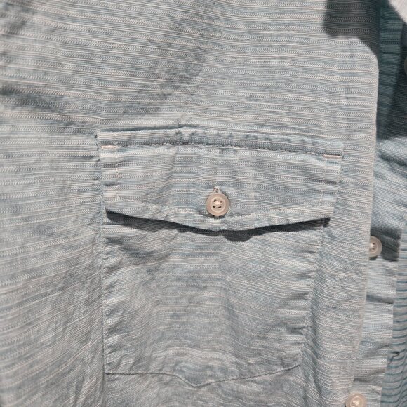 Apt. 9 HEIQ Smart Temp Men’s Dress Shirt – Size XL – Light Blue - Picture 2 of 4